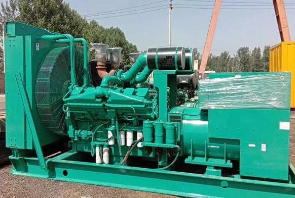 洛宁柴油发电机组换季保养需重点关注以下要点，结合不同季节特点进行针对性维护
